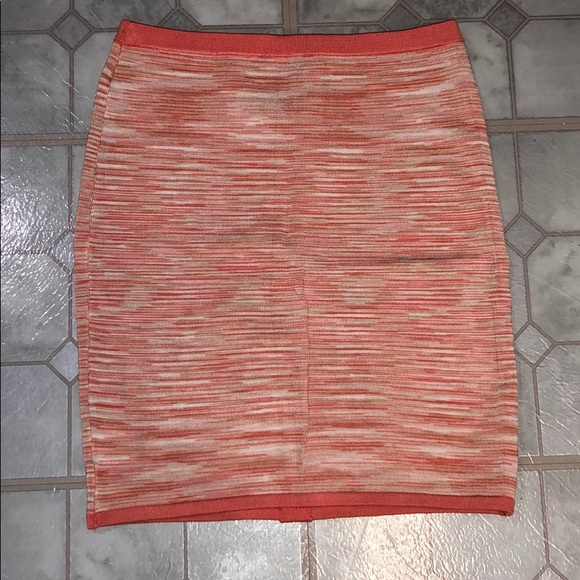 Bebe Skirt - Picture 3 of 4